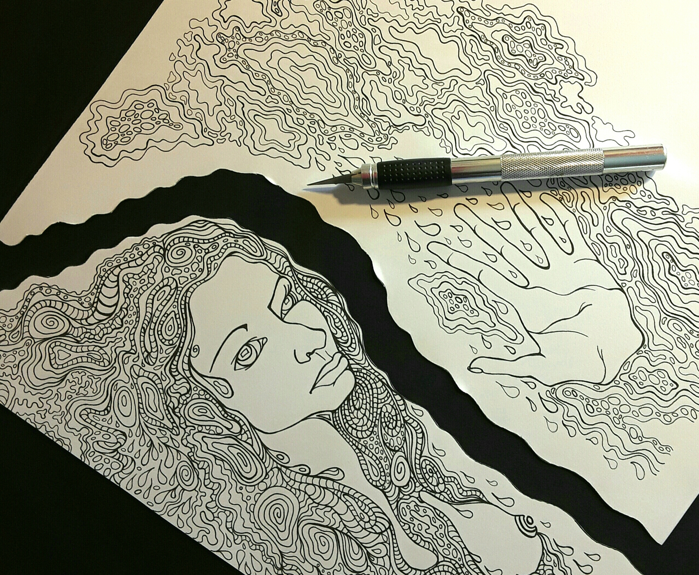 BARVNI PRAH, ČOPIČ, KAPLJICE VODE